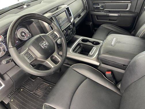 2017 RAM 1500 Limited Crew Cab 4x4 5'7' Box