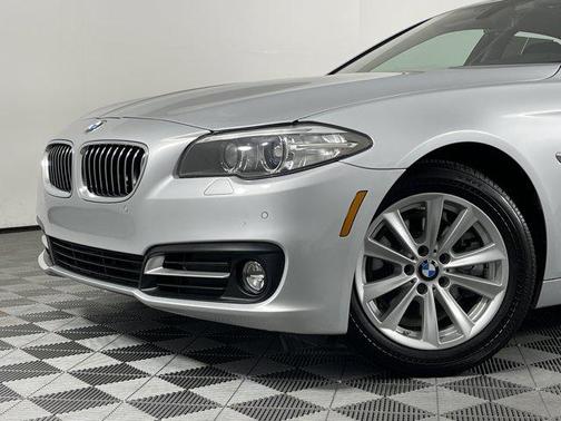 2016 BMW 528 528i