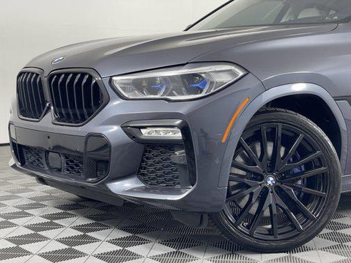 2020 BMW X6 M50i