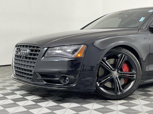 2014 Audi S8 4.0T