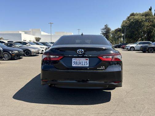 2022 Toyota Camry LE