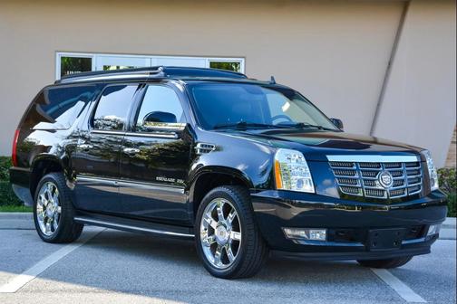 2014 Cadillac Escalade ESV Luxury