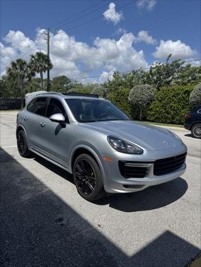 2016 Porsche Cayenne Turbo