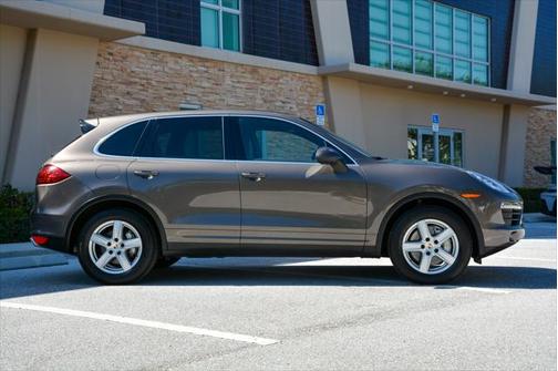 2012 Porsche Cayenne S
