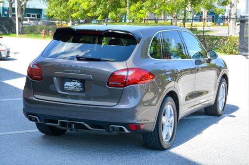 2012 Porsche Cayenne S