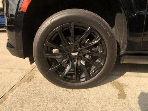 2023 Cadillac Escalade ESV Sport