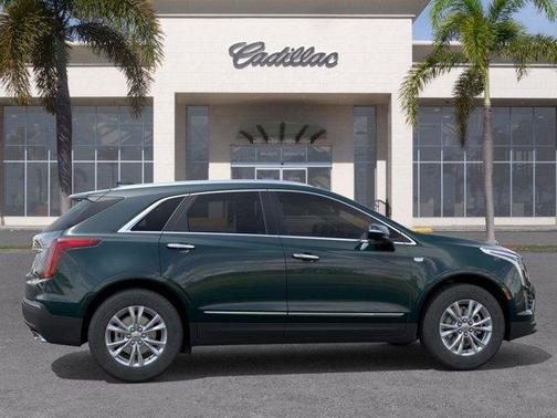 2026 Cadillac XT5 Luxury