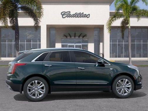 2026 Cadillac XT5 Premium Luxury
