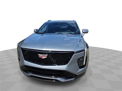 2025 Cadillac XT4 Sport