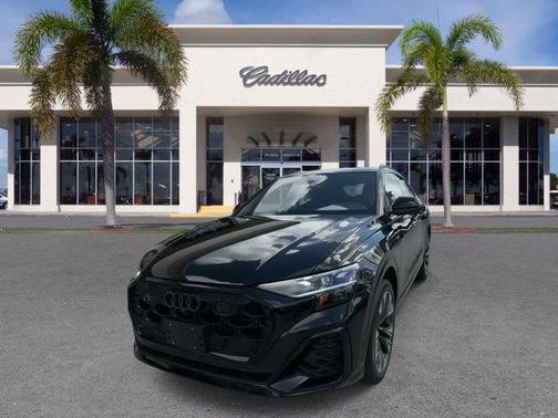 2025 Audi Q8 55 Premium