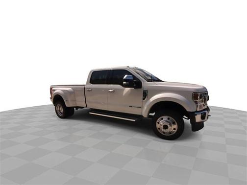2022 Ford F-450 Lariat