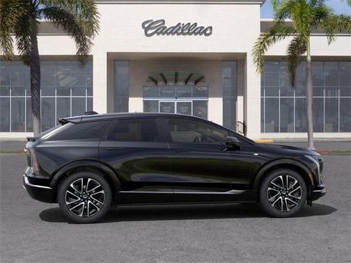 2025 Cadillac OPTIQ Sport