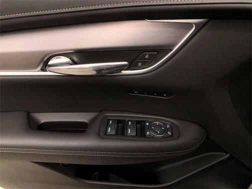 2025 Cadillac XT6 Luxury AWD