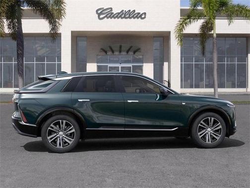 2025 Cadillac LYRIQ Luxury