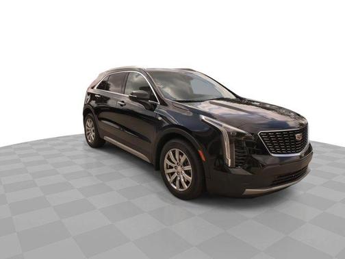 2022 Cadillac XT4 Premium Luxury