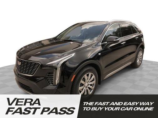 2022 Cadillac XT4 Premium Luxury