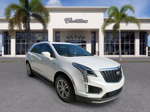 Crystal White Tri-Coat 2023 Cadillac XT4 Premium Luxury