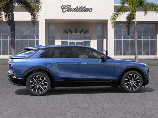 2025 Cadillac LYRIQ Sport