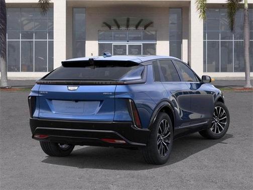 2025 Cadillac LYRIQ Sport