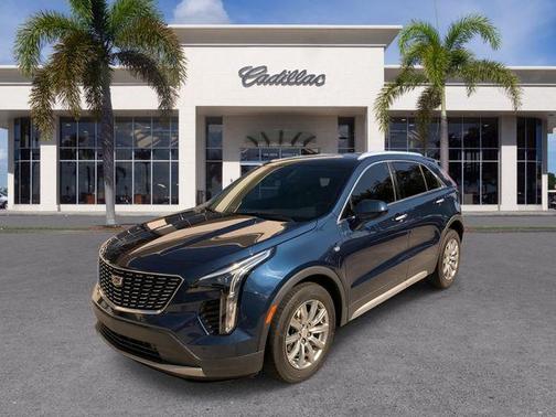 2020 Cadillac XT4 Premium Luxury
