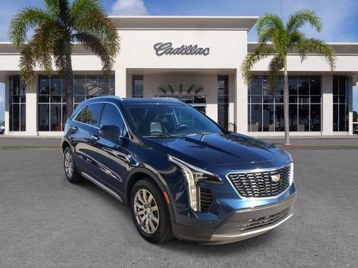 2020 Cadillac XT4 Premium Luxury