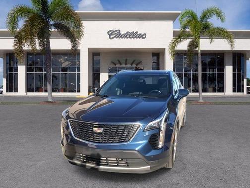 2020 Cadillac XT4 Premium Luxury