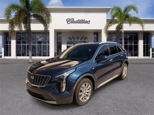 2020 Cadillac XT4 Premium Luxury