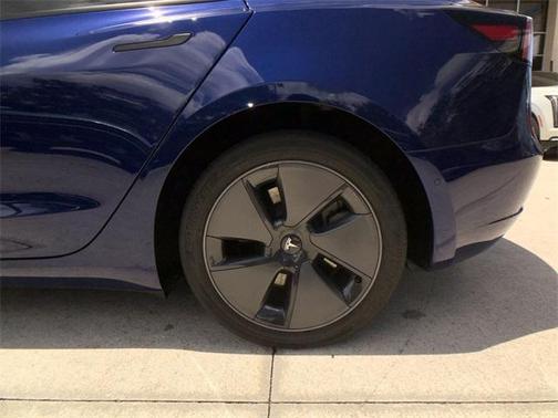 2022 Tesla Model 3 Base