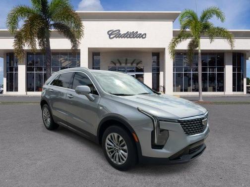 2025 Cadillac XT4 Premium Luxury
