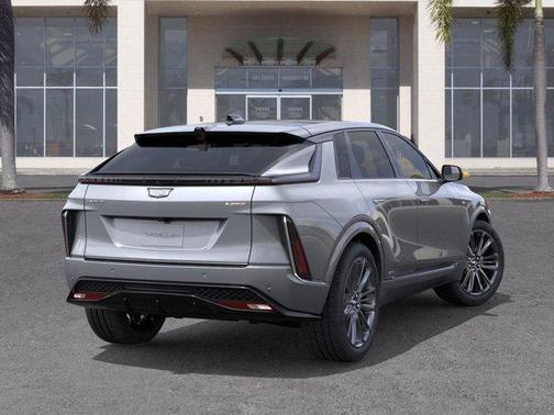 2026 Cadillac LYRIQ V Premium