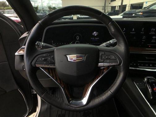 2022 Cadillac Escalade Premium Luxury