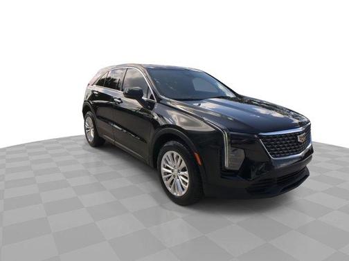 2024 Cadillac XT4 Luxury