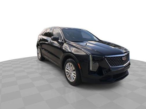 2024 Cadillac XT4 Luxury