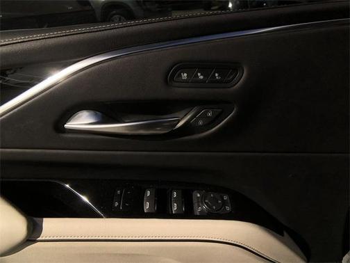 2023 Cadillac Escalade ESV Sport