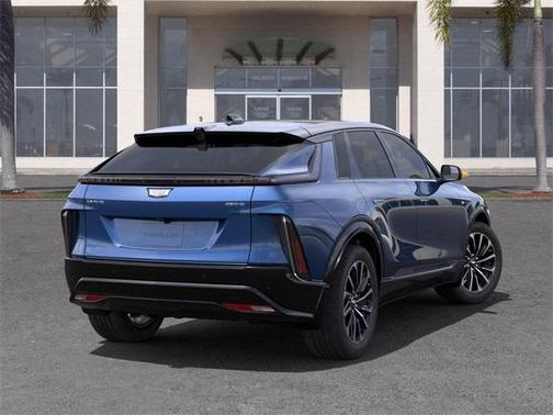 2025 Cadillac LYRIQ Sport