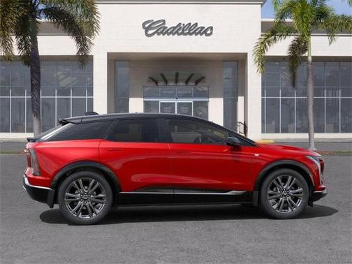2025 Cadillac OPTIQ Sport
