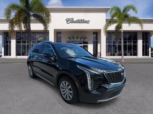 2023 Cadillac XT4 Premium Luxury