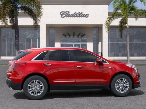2025 Cadillac XT5 Luxury