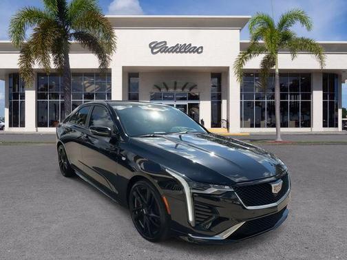 2023 Cadillac CT4 Sport