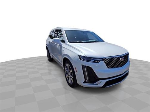 2025 Cadillac XT6 Premium Luxury FWD