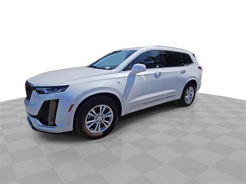 2025 Cadillac XT6 Premium Luxury FWD