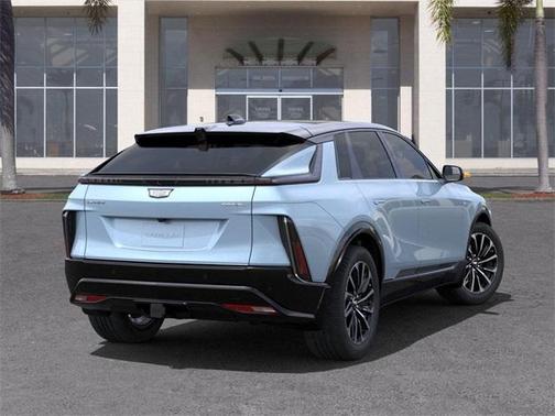 2025 Cadillac LYRIQ Sport