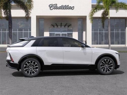 2025 Cadillac LYRIQ Sport