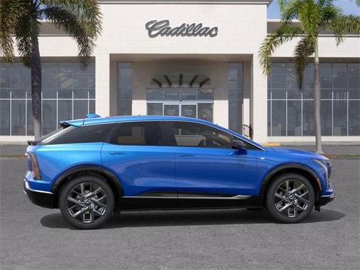 2026 Cadillac OPTIQ Premium Luxury