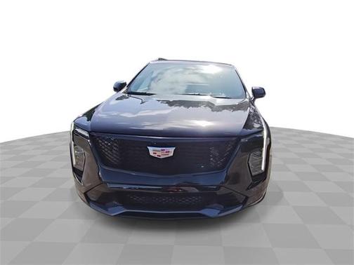 2025 Cadillac XT4 Sport
