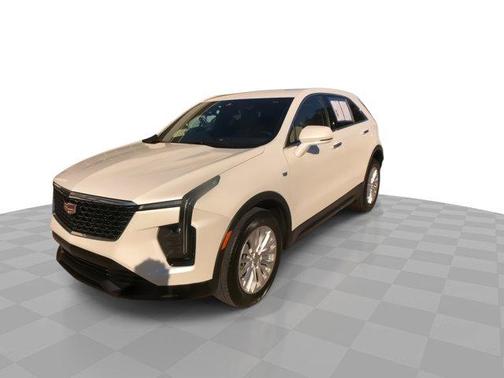 2024 Cadillac XT4 Luxury
