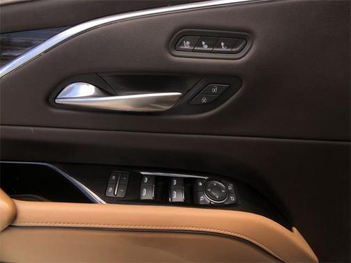 2022 Cadillac Escalade ESV Sport