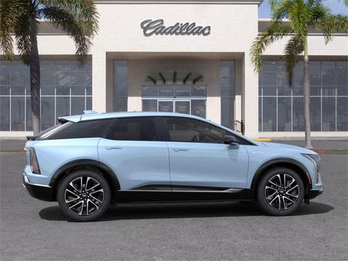 2025 Cadillac OPTIQ Sport