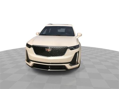 2024 Cadillac XT6 Luxury FWD