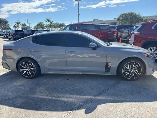 2023 Kia Stinger GT-Line